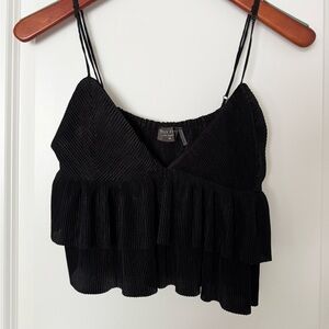 Black Ruffled Crop Tank